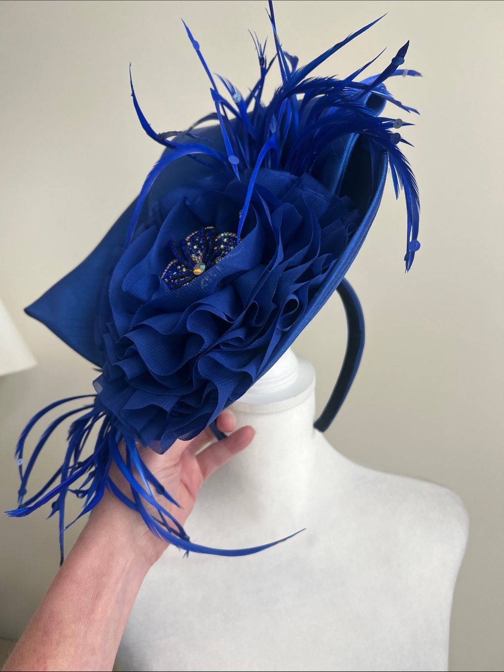 Whittall & Shon fascinator royal blue